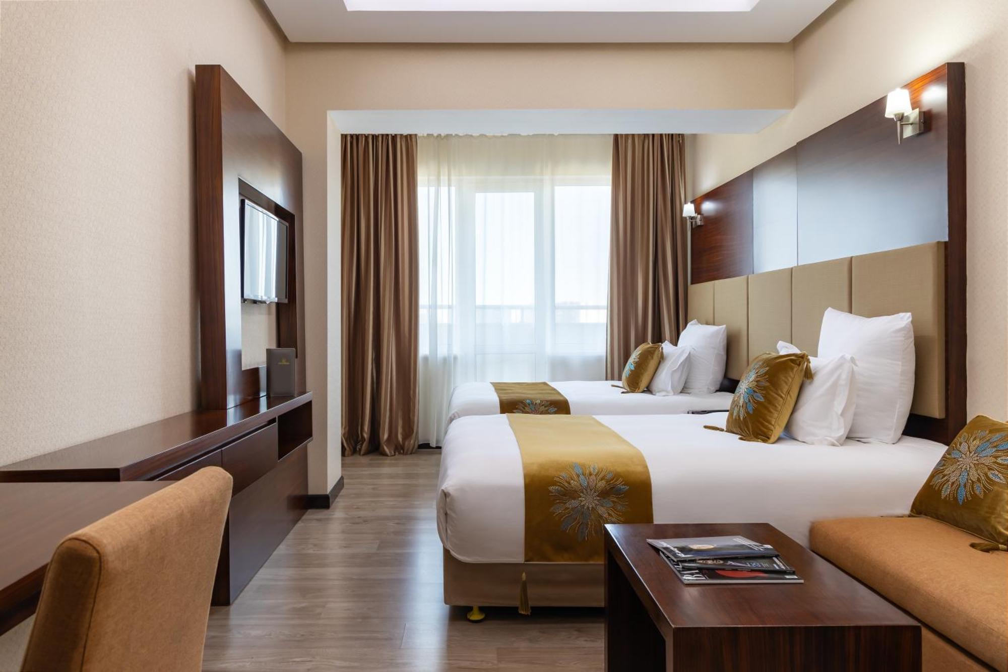 Regardal Hotel الماتي المظهر الخارجي الصورة