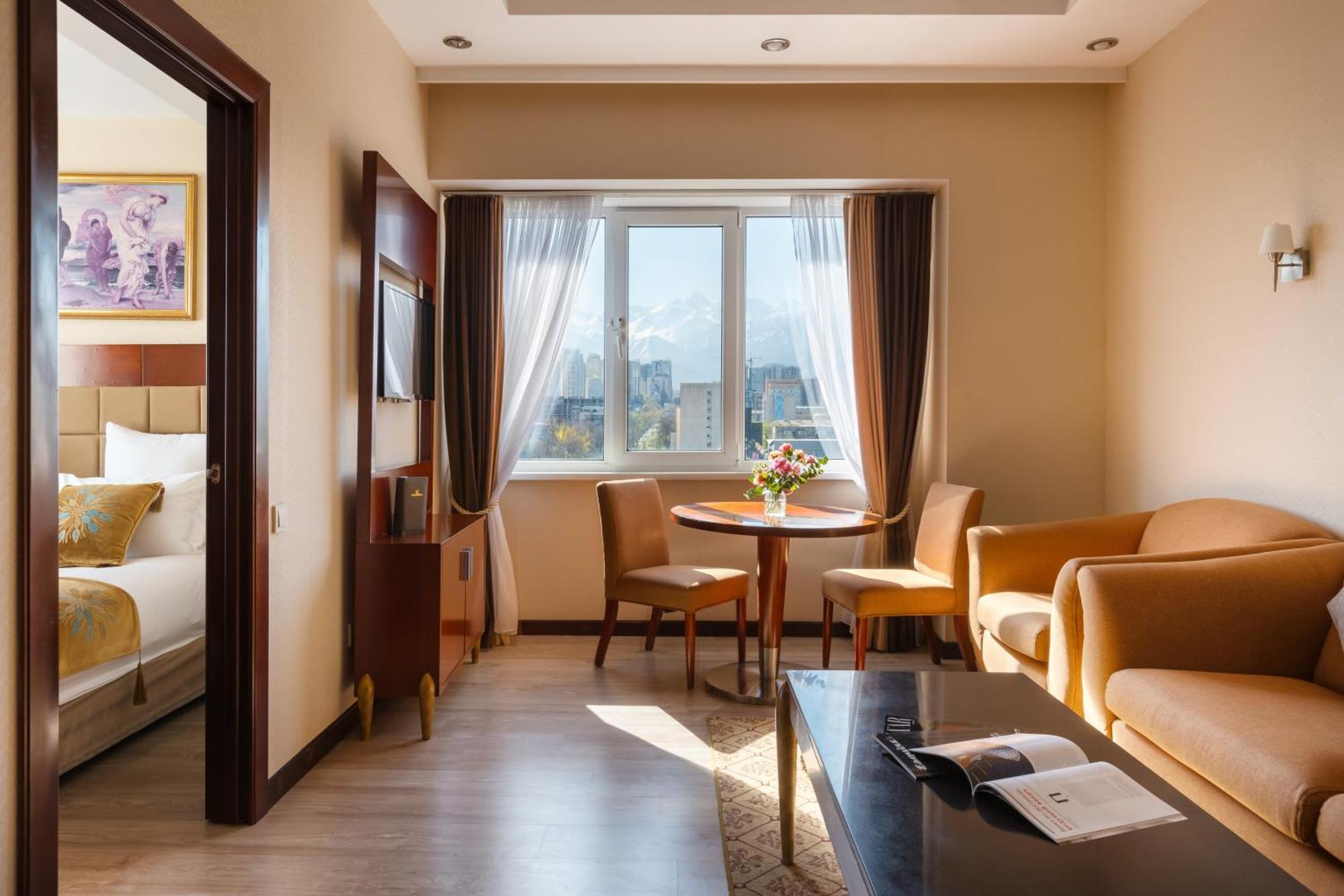 Regardal Hotel الماتي المظهر الخارجي الصورة