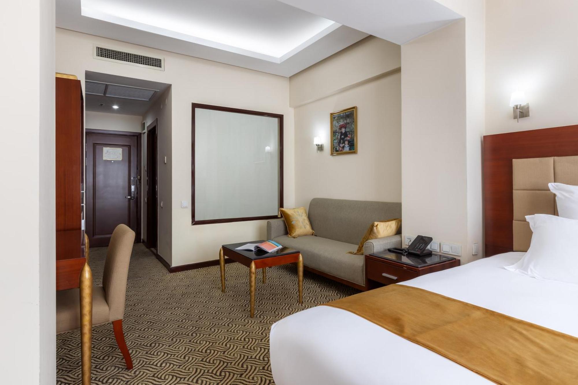 Regardal Hotel الماتي المظهر الخارجي الصورة