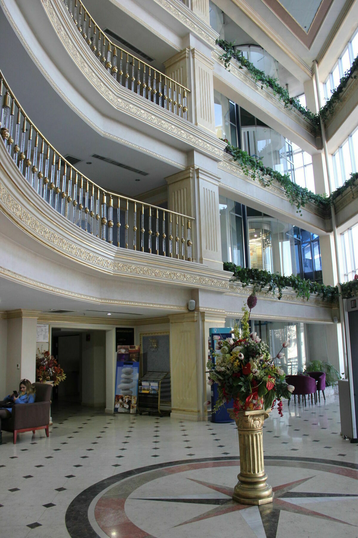 Regardal Hotel الماتي المظهر الخارجي الصورة